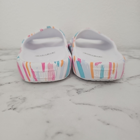 Womens Unique Puma Bright Colored Comfort Slides Size 5 New - Picture 2 of 7